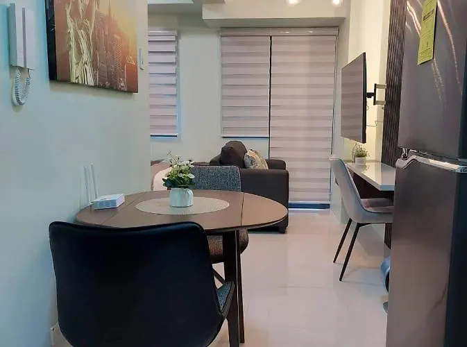 Moa Pasay, Shore 3 Residences - Modern Luxury *
